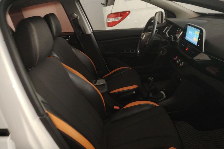 Used Baojun 310 2016 1.2L Manual Fashionable Edition