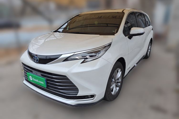 Used Toyota Sienna 2021 2.5L Hybrid Ultimate Edition
