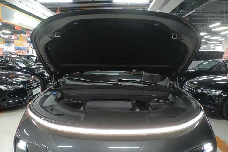 Used Li Auto L9 2022 Max model
