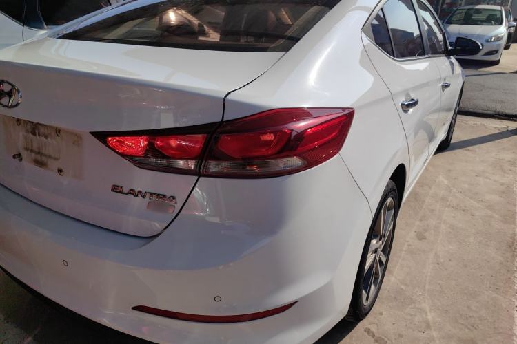 Used Hyundai Elantra 2016 1.6L Automatic ZhiXuan – Elite Version
