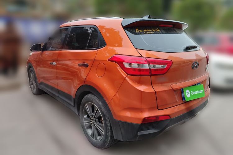 Used Hyundai ix25 2015 1.6L Automatic Two-Wheel-Drive Deluxe DLX Model