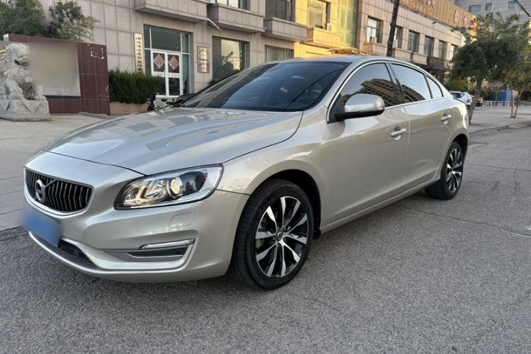 Used Volvo S60 2019 S60L Facelift T5 Intelligent Advanced Edition
