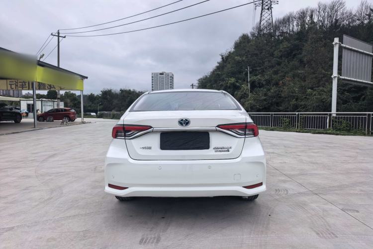 Used Toyota Corolla 2021 Dual-Motor 1.8L E-CVT Elite Edition
