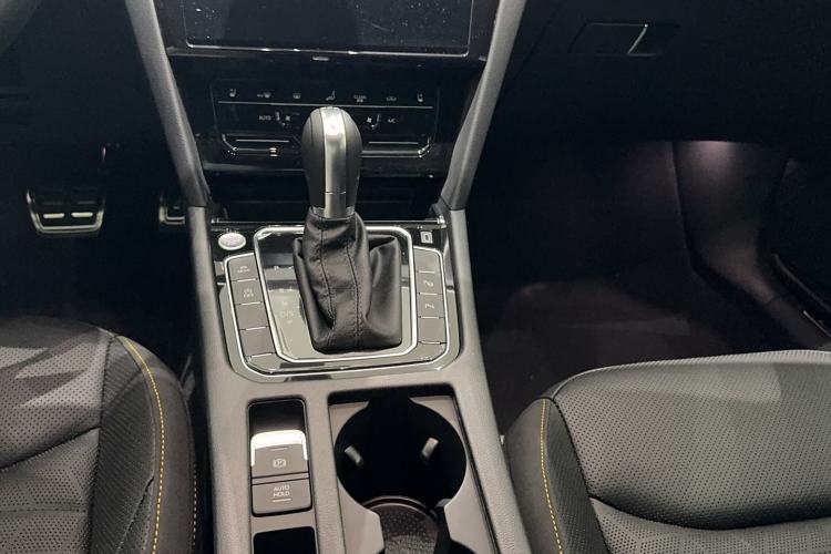 Used Volkswagen FAW-Volkswagen CC 2025 380TSI Striking All-Inclusive Edition
