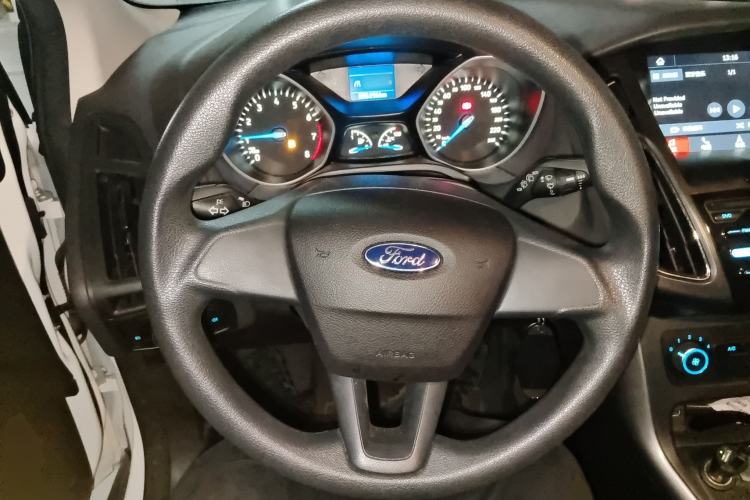 Used Ford Focus 2017 Hatchback 1.6L Manual Comfort Plus SmartDrive Edition