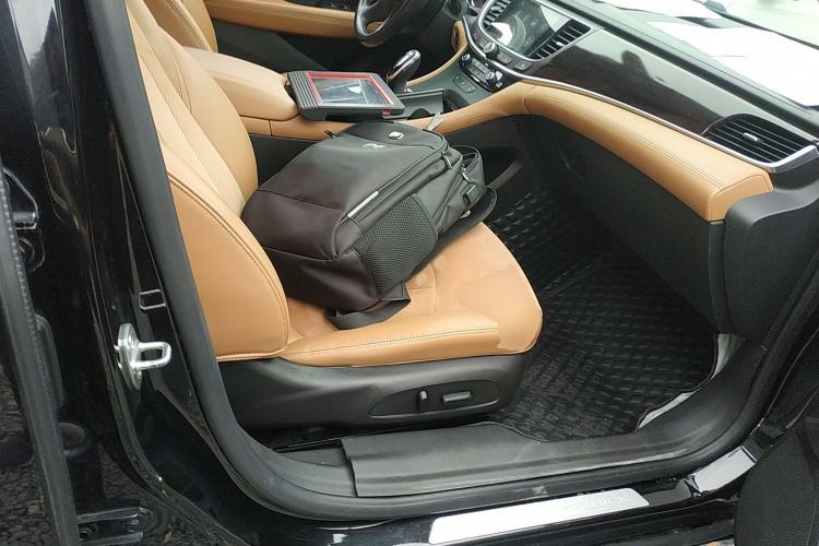 Used Buick LaCrosse 2018 28T Elite Edition
