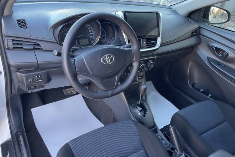 Used Toyota YARiS L 2019 1.5E CVT Dynamic Edition China VI compliant
