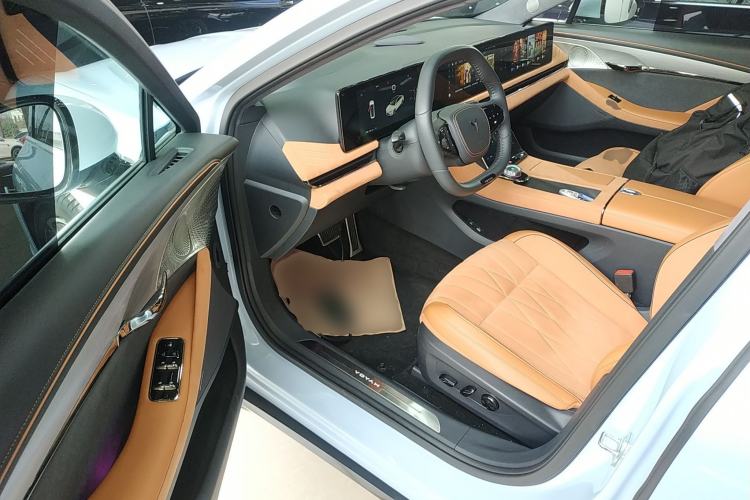 Used VOYAH PASSION 2023 Four-Wheel Drive Long-Range Version