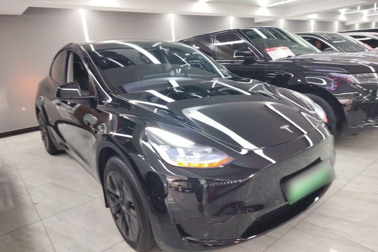 Used Tesla Model Y 2023 Rear-Wheel-Drive Version