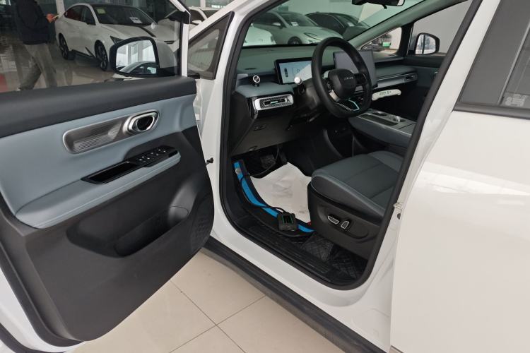 Used AION Y 2023 Plus 510 Smart Edition
