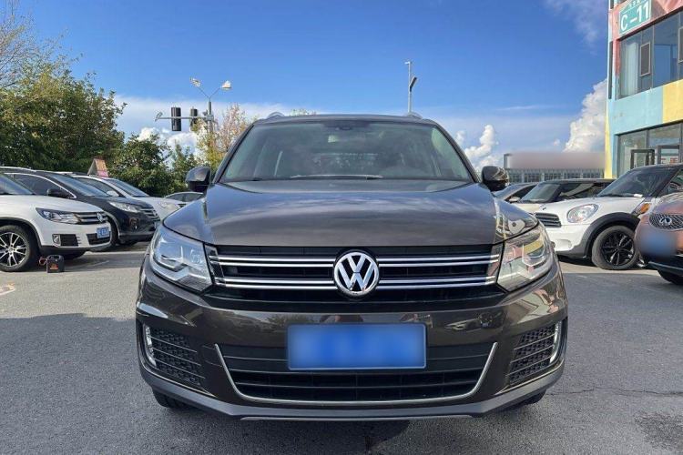 Used Volkswagen Tiguan 2015 1.8TSI Automatic All-Wheel-Drive Luxury Model
