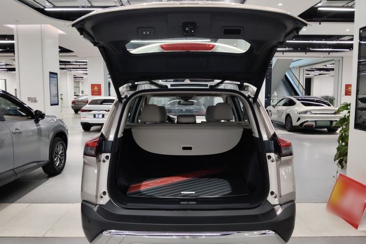 Used Nissan X-Trail 2021 VC-Turbo 300 CVT 4WD Ultimate Edition
