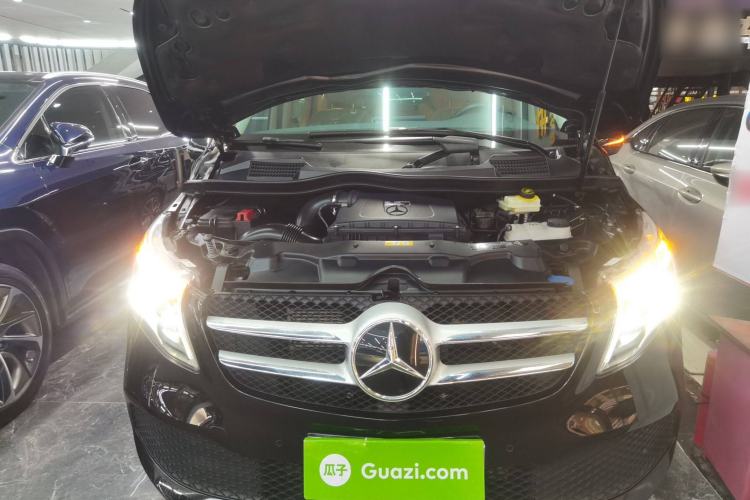 Used Mercedes-Benz V-Class 2021 V 260 Avantgarde Edition
