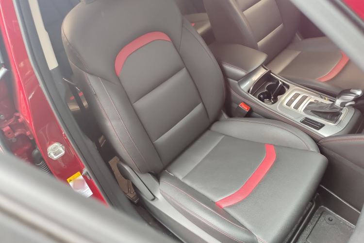 Used Changan CS55 2018 1.5T Automatic Colorful Edition China V Standard
