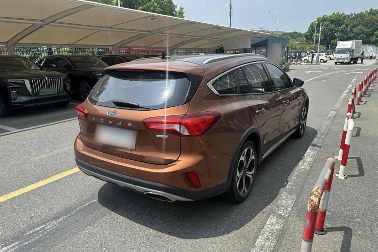 Used Ford Focus 2021 EcoBoost 180 Automatic Hunter Edition
