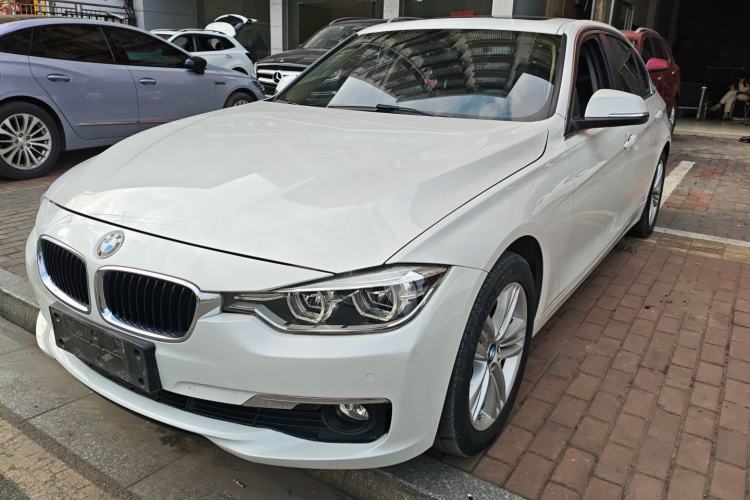 Used BMW 3 Series 2016 320Li Ambition Model

