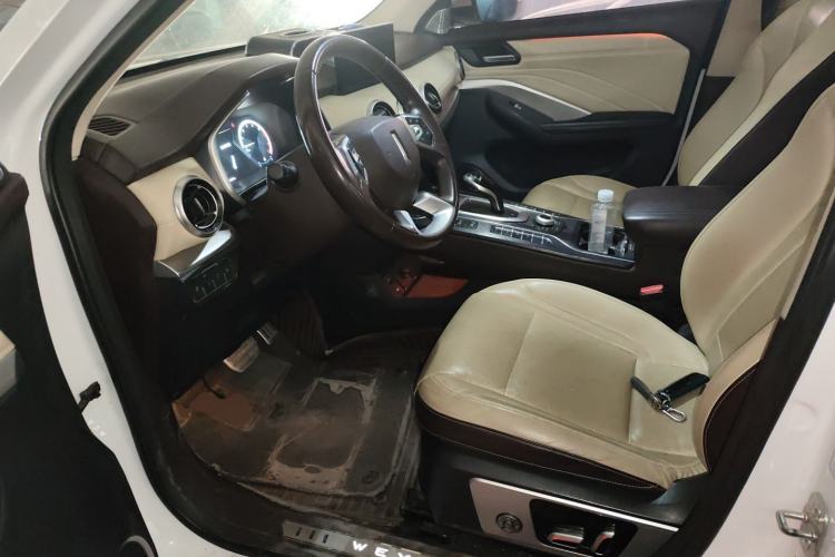 Used Wey VV6 2018 2.0T Two-Wheel-Drive Ultra-Luxury Version China V Standard