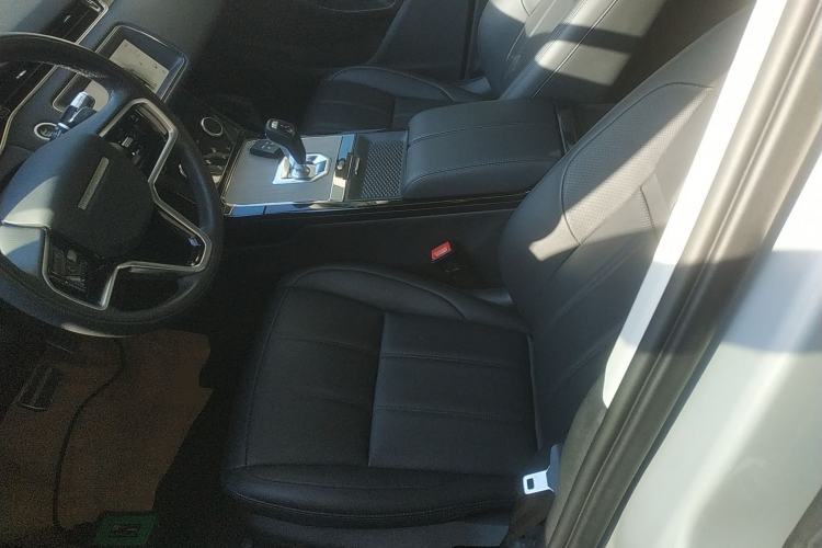 Used Land Rover Range Rover Evoque 2021 Range Rover Velar 249 PS R-Dynamic S Performance Edition
