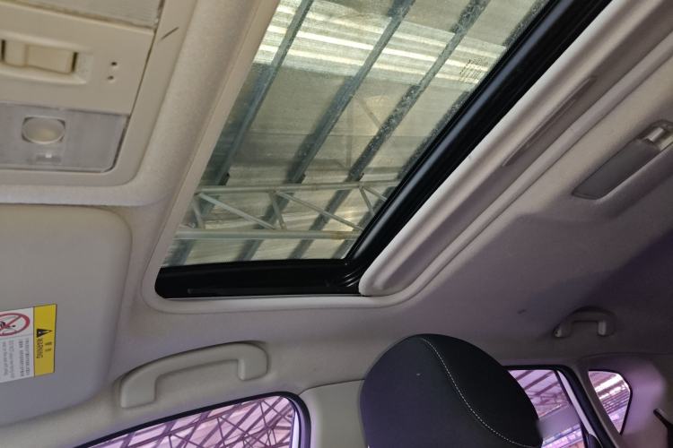 Used Nissan Tiida 2016 1.6L CVT Cool Dynamic Edition