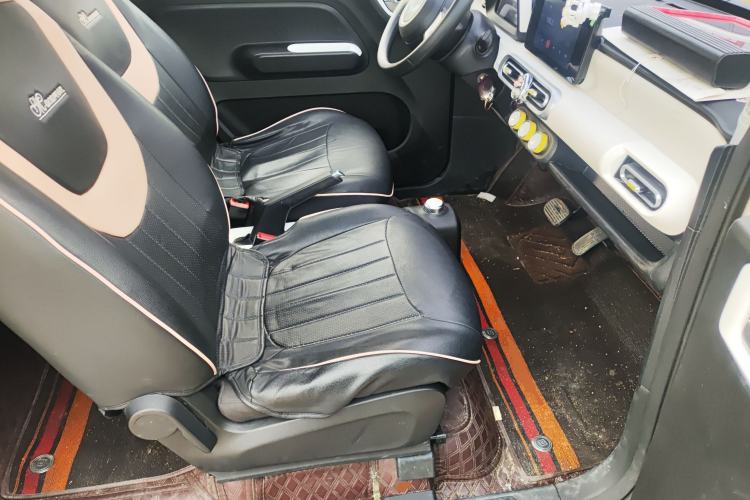 Used Wuling Hongguang MINIEV 2024 3rd Generation 215km Advanced Version
