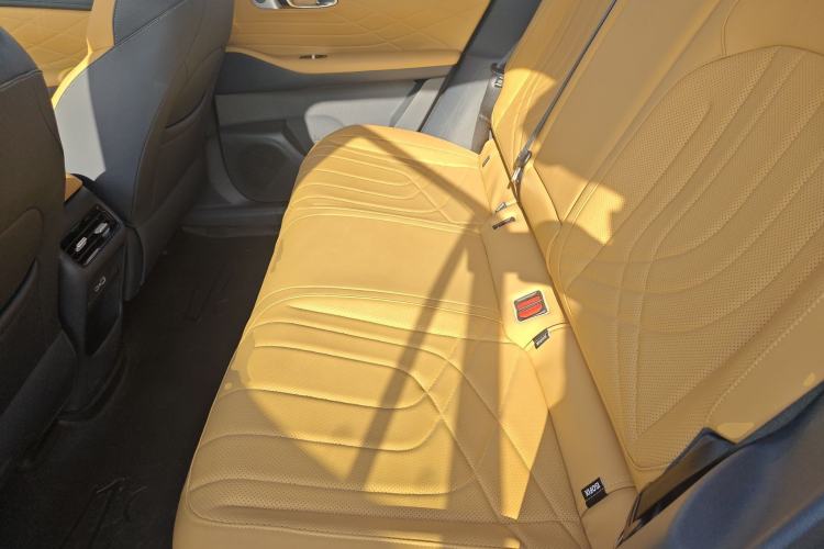 Used  Galaxy Xingjian 7 EM-i 2025 120km Flagship Edition