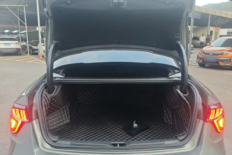 Used Lynk & Co 03 2021 2.0TD Automatic Trendy Champion Edition
