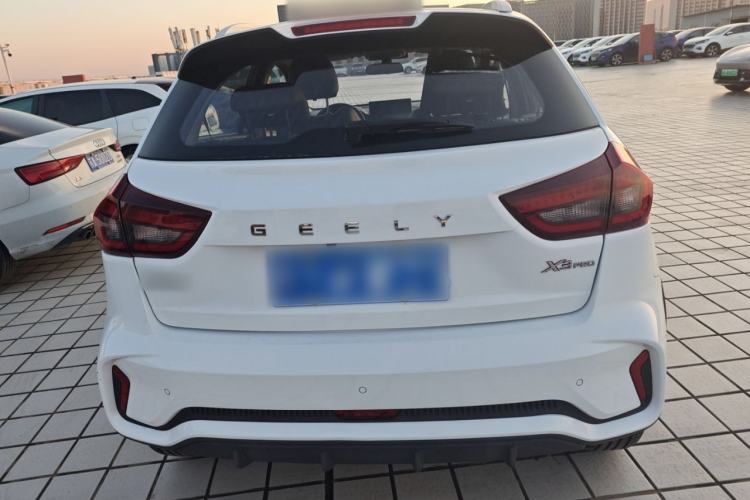 Used Geely Auto Vision X3 2021 PRO 1.5L CVT Deluxe Model
