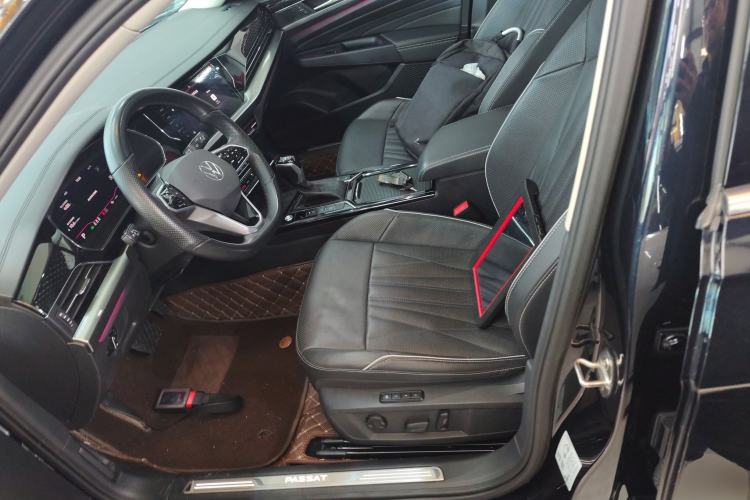 Used Volkswagen Passat 2022 330TSI Luxury Edition
