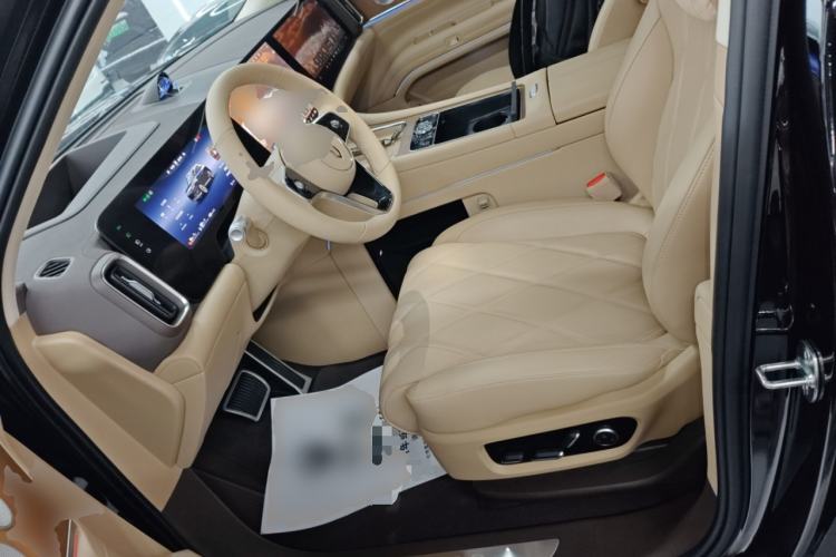 Used Hima AITO M9 2025 Extended-Range Ultra Version 52 kWh 6-Seater
