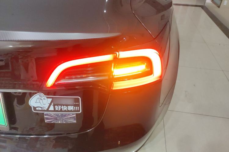 Used Tesla Model 3 2022 Performance High-Performance All-Wheel-Drive Version
