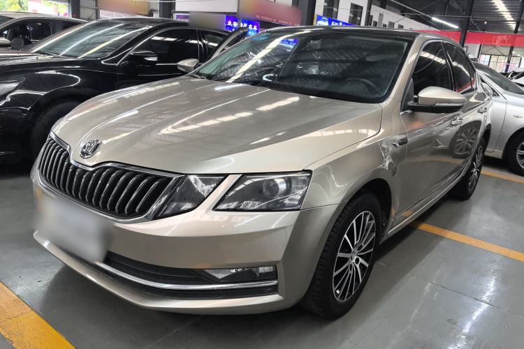 Used Skoda Octavia 2018 TSI230 DSG Luxury Edition
