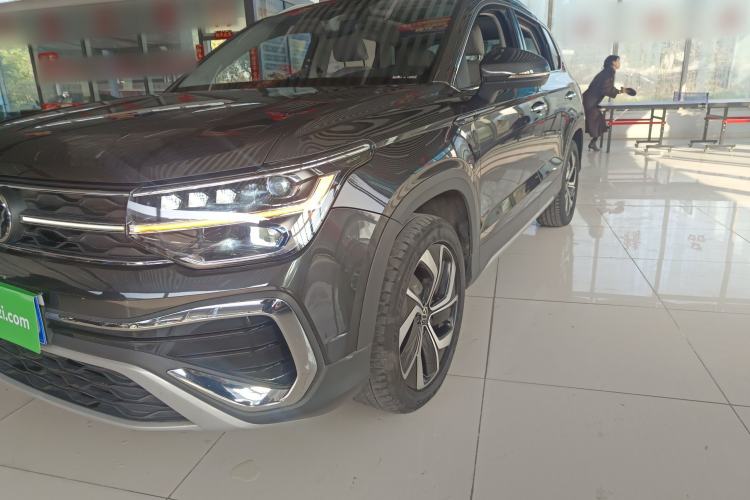 Used Volkswagen Tharu 2023 300TSI Two-Wheel-Drive Full Moon Edition
