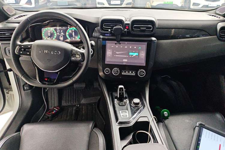 Used Lynk & Co 03 2021 2.0TD Automatic Trendy Champion Edition
