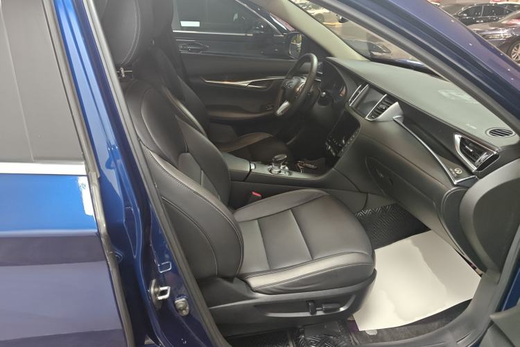 Used Infiniti QX50 2018 2.0T Two-Wheel Drive Fashion Edition
