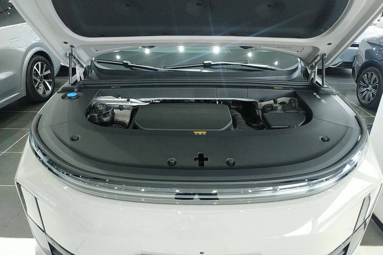 Used Li Auto L6 2025 Pro Smart Refresh Edition
