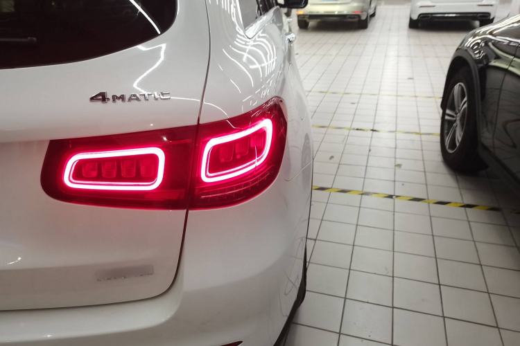 Used Mercedes-Benz GLC 2020 GLC 300 L 4MATIC Dynamic Edition
