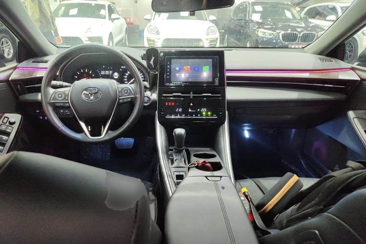 Used Toyota Avalon 2023 2.0L Premium Edition
