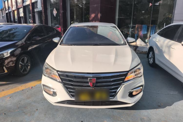 Used Roewe i5 2020 1.5L Manual 4G Connect Luxury Edition
