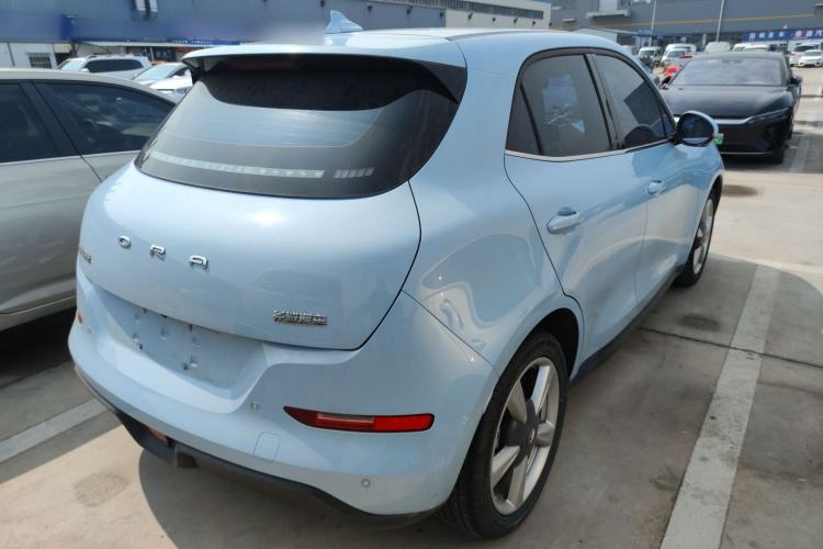 Used ORA Good Cat 2023 401 km Standard Range Luxury Version Lithium Iron Phosphate