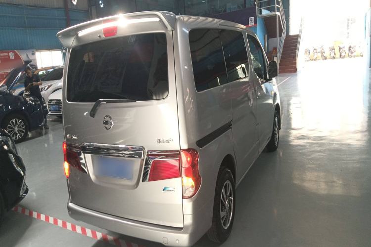 Used Nissan NV200 2018 1.6L CVT Luxury Model
