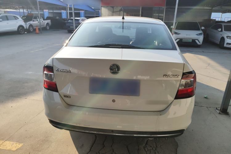 Used Skoda Rapid 2018 1.6L Manual Comfort Edition
