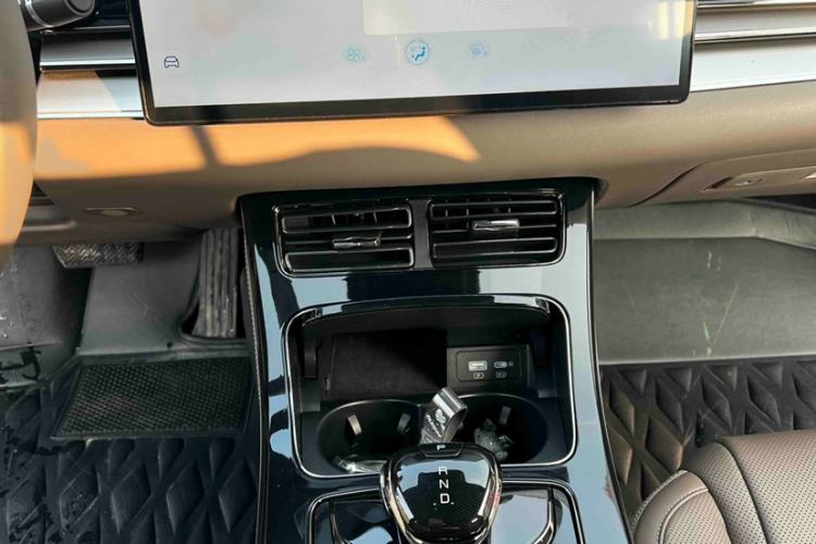 Used BYD Han 2022 DM-i 121KM Prestige Model