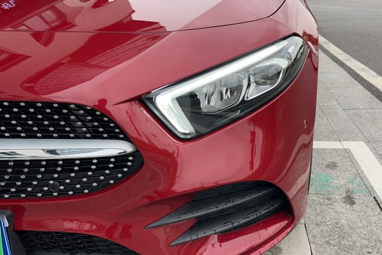 Used Mercedes-Benz A-Class 2020 Restyled A 200 L Sport Sedan Fashion Version
