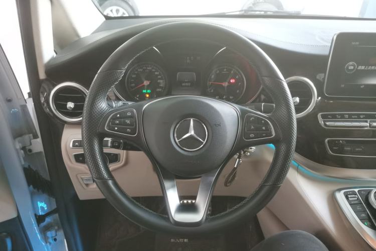 Used Mercedes-Benz V-Class 2018 V 260 L Prestige Extended Version China VI
