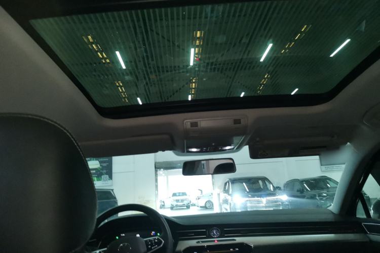 Used Volkswagen Magotan 2025 Zhongxiang Version 280TSI DSG Comfort Edition
