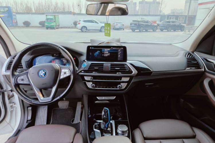 Used BMW iX3 2021 Leading Model