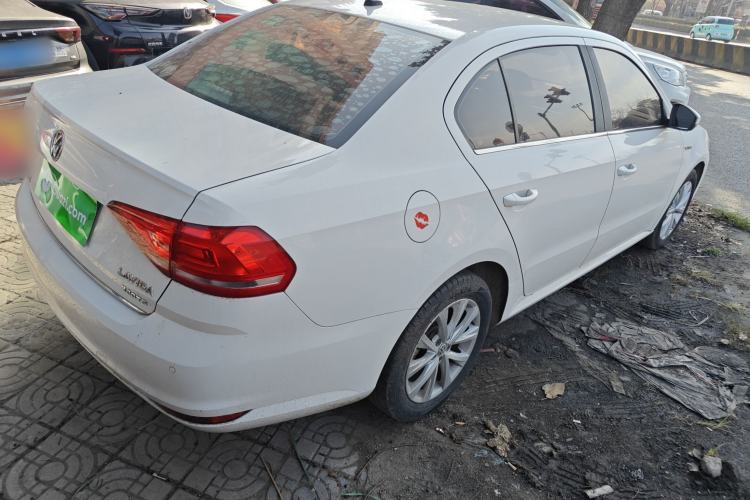 Used Volkswagen Lavida 2017 1.6L Manual Comfort Edition