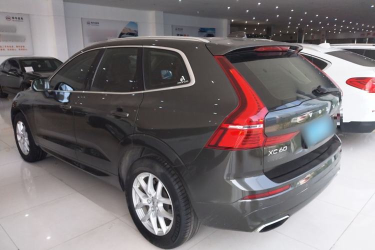 Used Volvo XC60 2019 T5 4x4 Smart Edition China VI Standard
