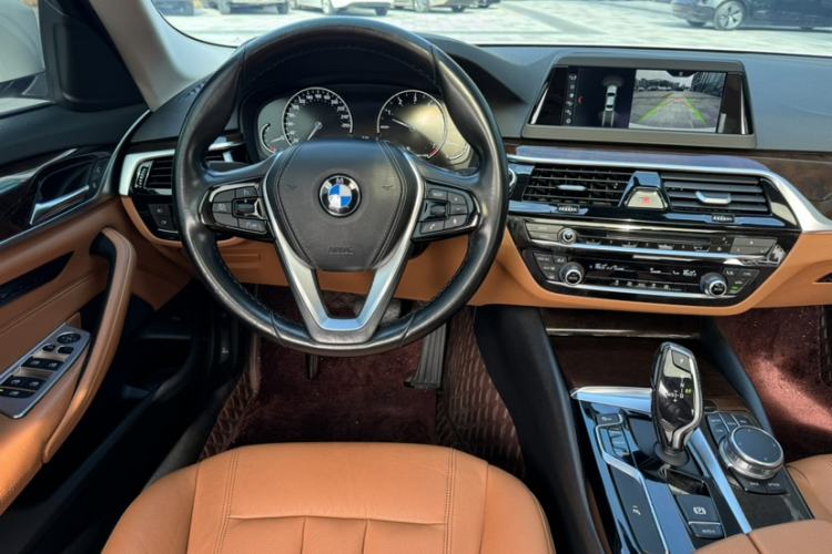 Used BMW 5 Series 2018 528Li Launch Special Edition
