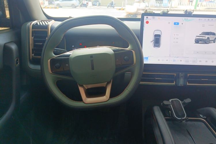 Used  03 2024 401km Two-Wheel Drive Standard Advanced Version